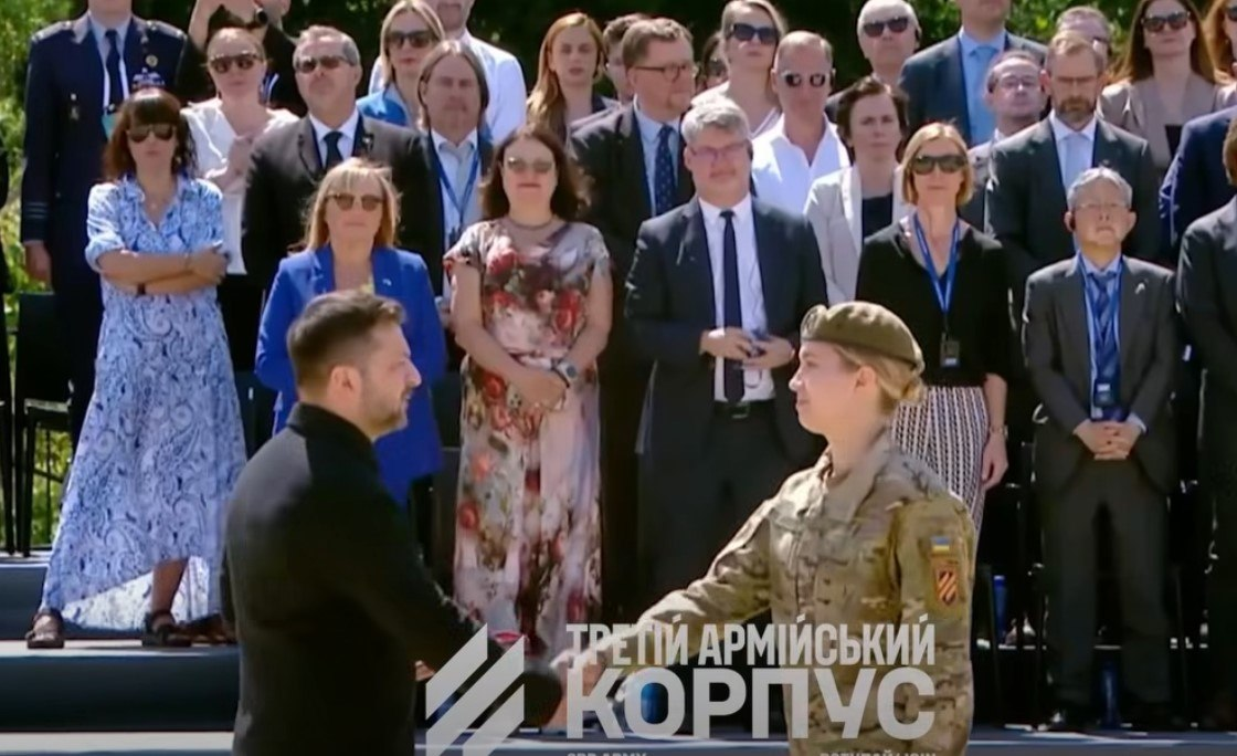 Бойова медикиня з Житомирщини отримала орден княгині Ольги ІІІ ступеня