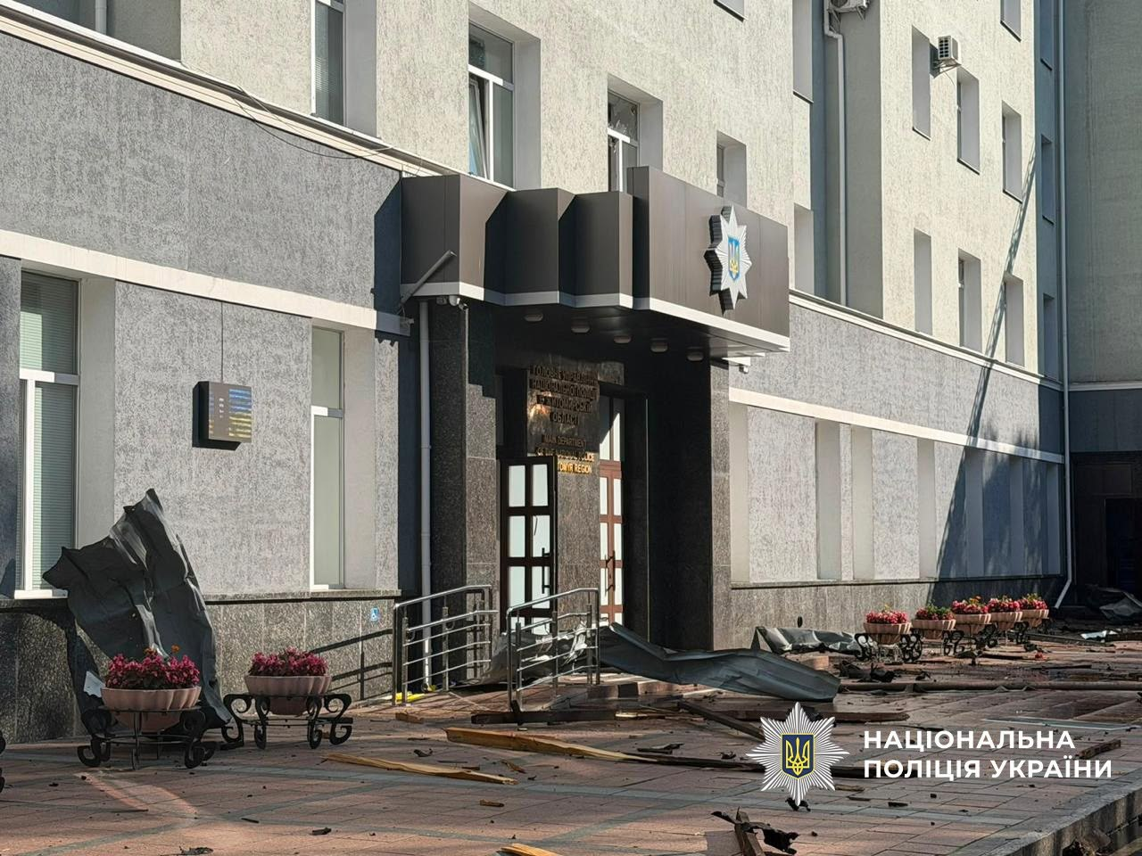 Двоє поліцейських загинули внаслідок атаки росіян по Житомиру